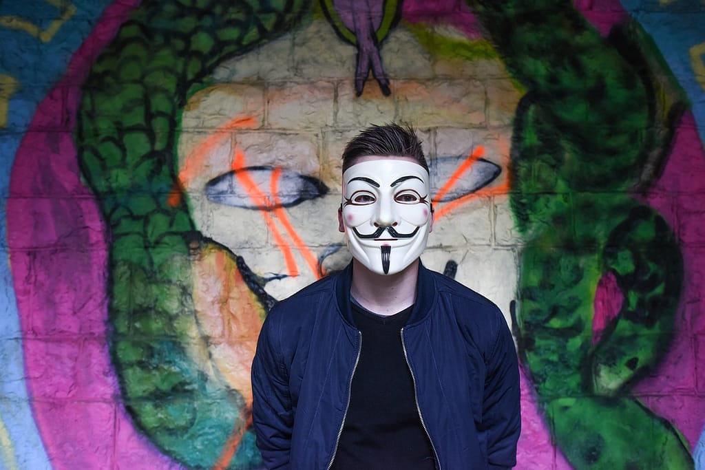anonymous, graffiti, mask-1334775.jpg